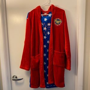 Wonder Woman Robe